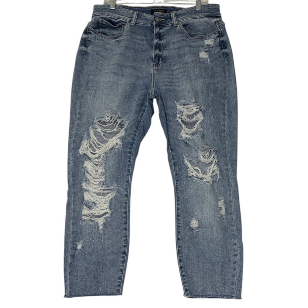 Judy Blue Skinny Fit Distressed Jeans 14W Medium Wash Raw Hem JB82293LT-PL